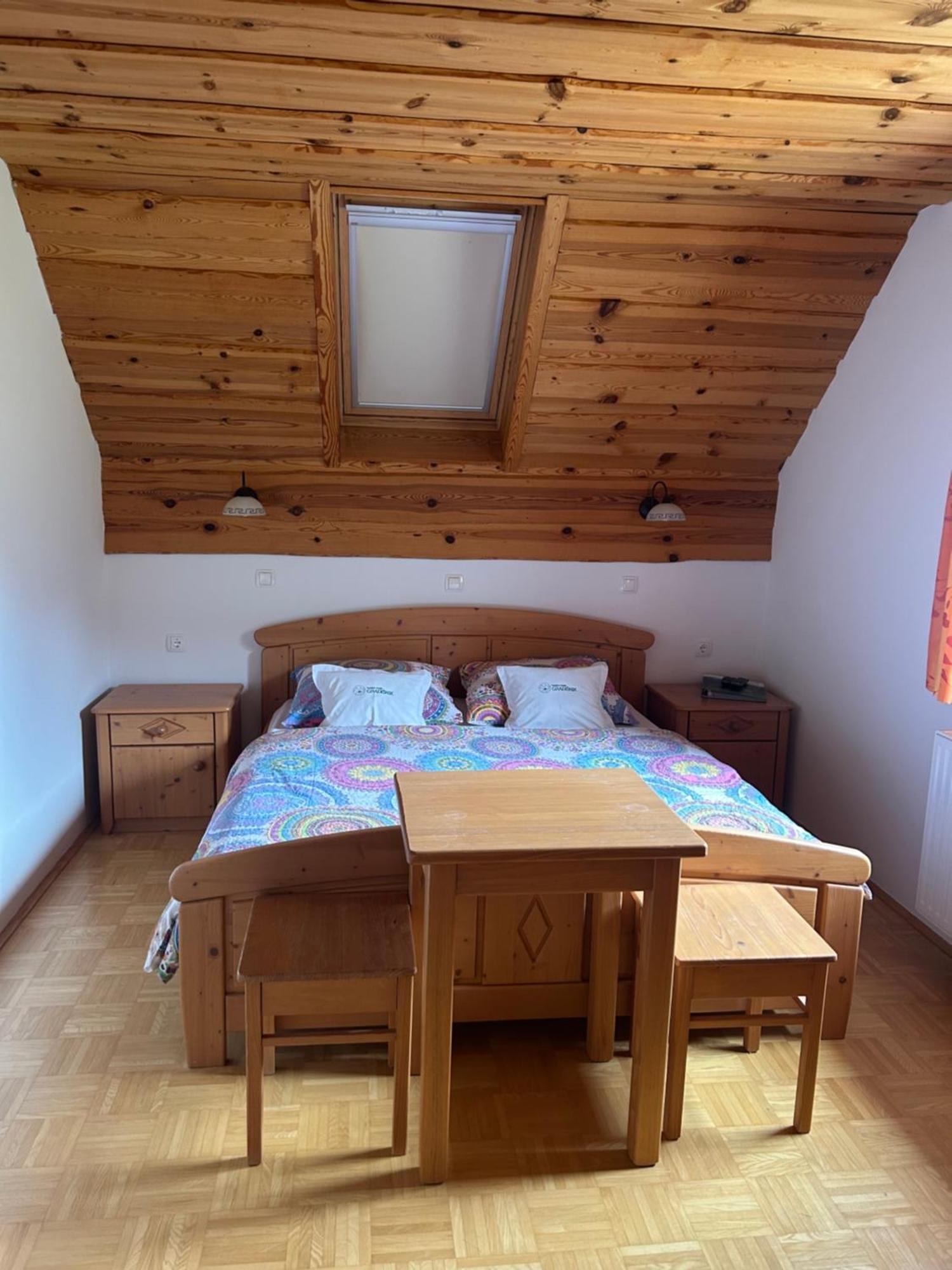 Tourist Farm Gradisnik Apartment โซลกาวา ภายนอก รูปภาพ